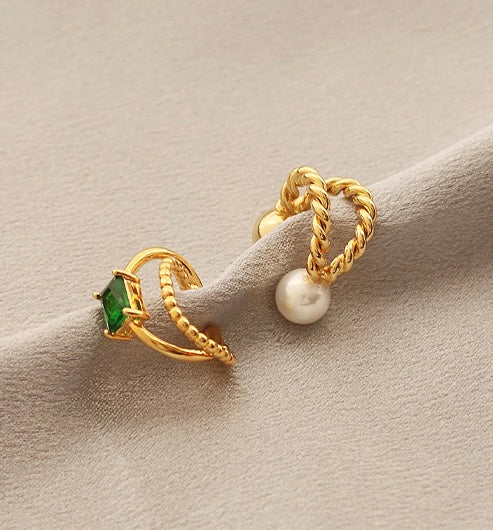 Emerald gold ear cuff
